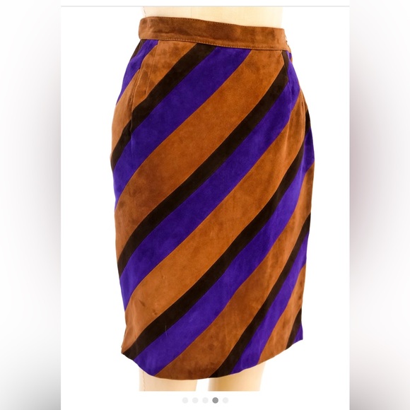 Valentino Dresses & Skirts - Valentino boutique skirt